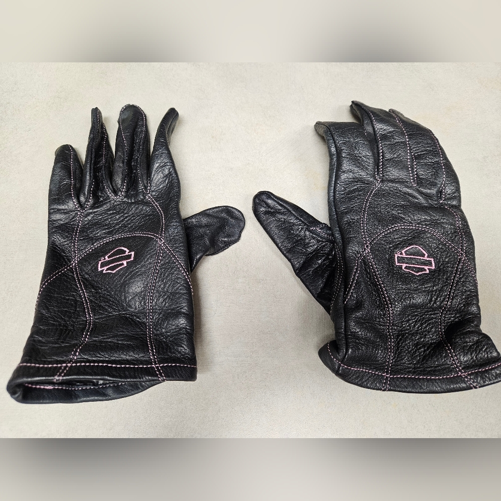 Harley-Davidson Black Leather Gloves with Pink Stitching